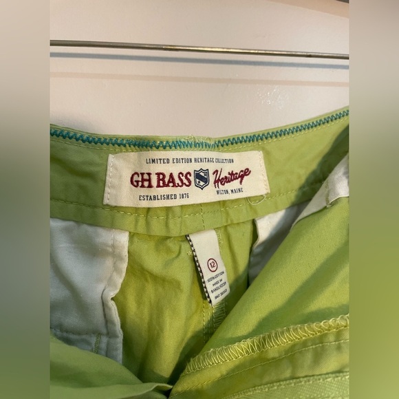 GH Bass & Co Heritage Green Shorts - Picture 5 of 5